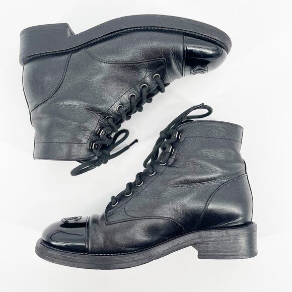 Chanel 2020 Interlocking CC Logo Black Glitter Patent Cap Toe Combat Boot EU 37 - Picture 4 of 16
